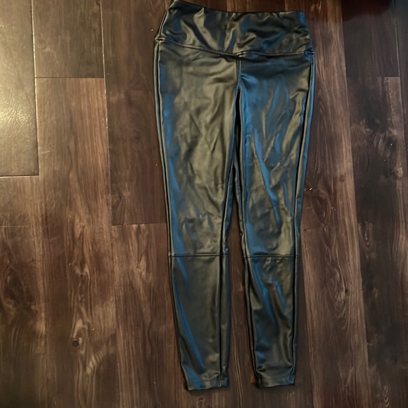 Leather pants - Picture 1 of 2